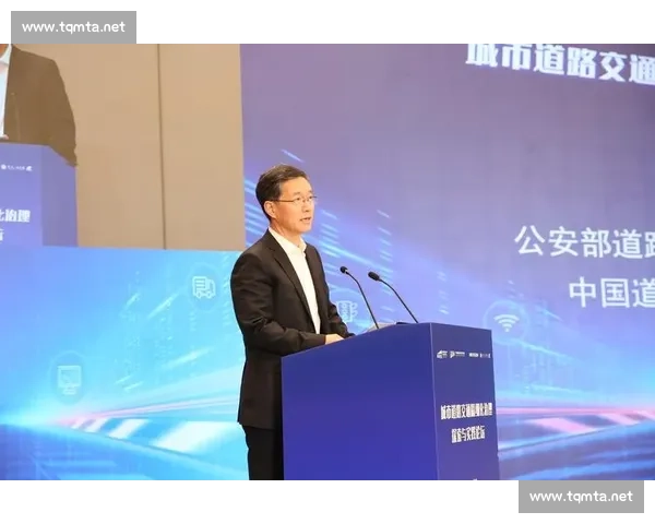 以决策机制为核心推动组织治理效能系统性提升研究路径与实践探索 以决策机制为核心推动组织治理效能系统性提升研究路径与实践探索